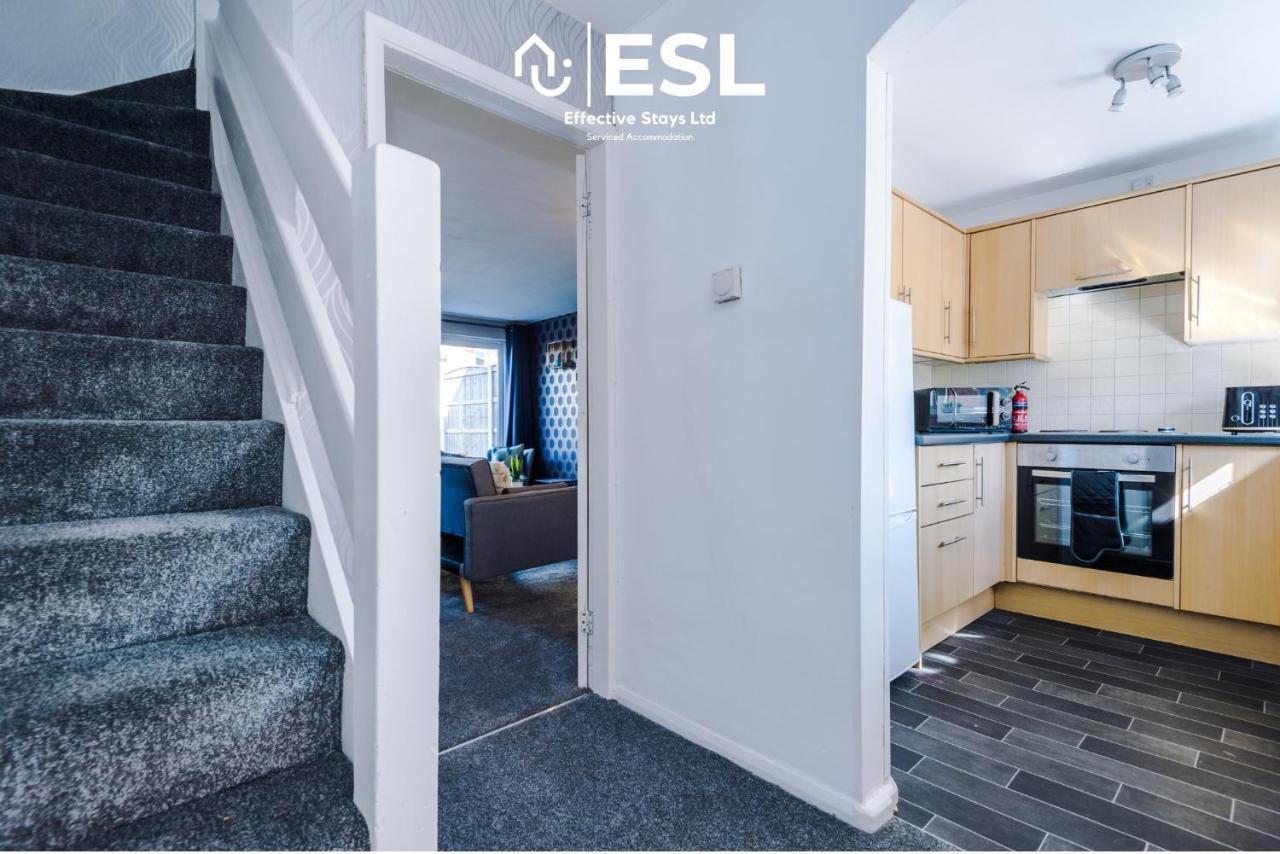 3 Bedroom House With Garden And Driveway Parking - Less Than 10 Mins From Chester City Centre Zewnętrze zdjęcie