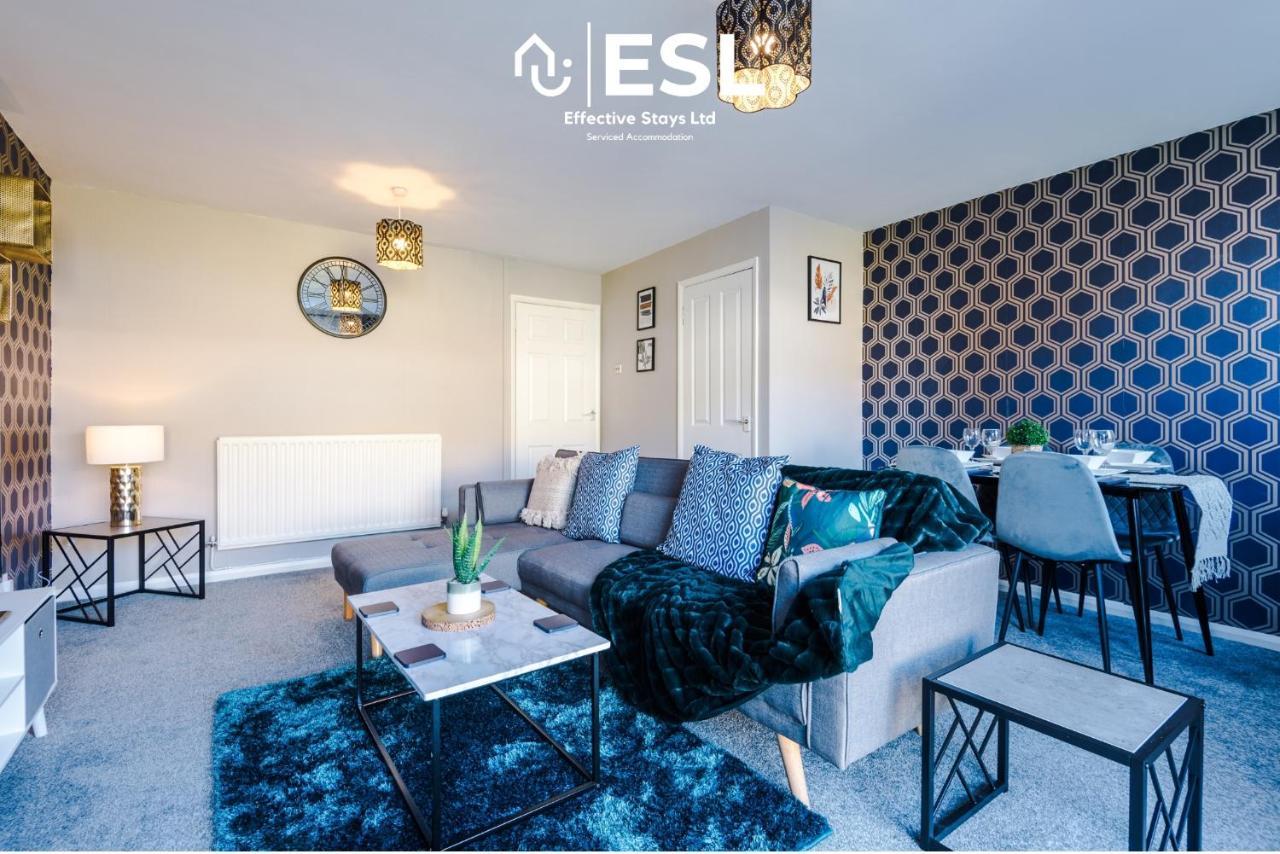3 Bedroom House With Garden And Driveway Parking - Less Than 10 Mins From Chester City Centre Zewnętrze zdjęcie
