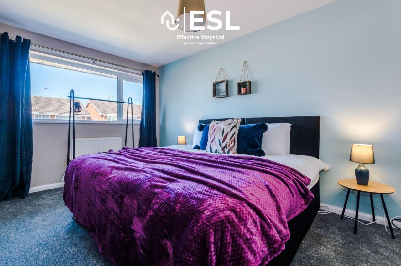 3 Bedroom House With Garden And Driveway Parking - Less Than 10 Mins From Chester City Centre Zewnętrze zdjęcie