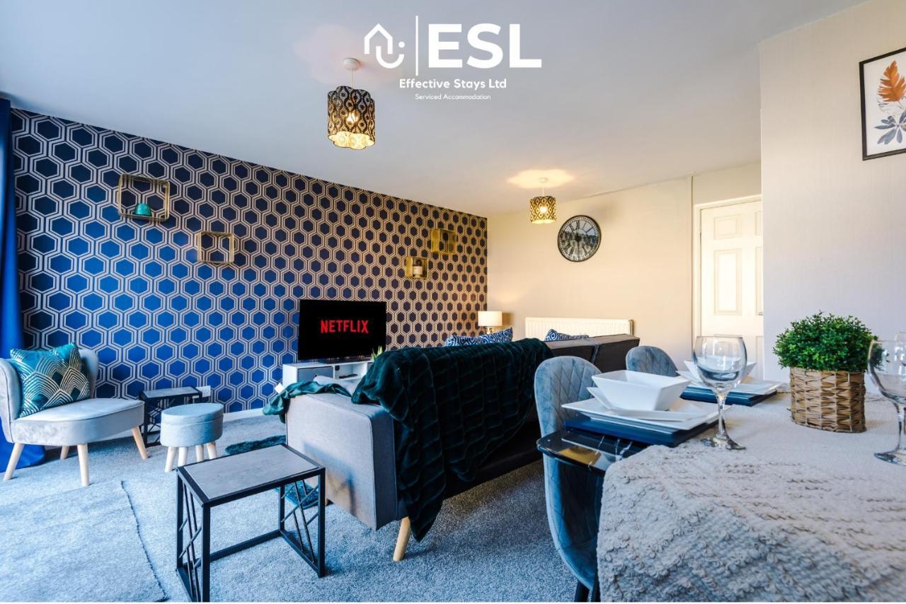 3 Bedroom House With Garden And Driveway Parking - Less Than 10 Mins From Chester City Centre Zewnętrze zdjęcie